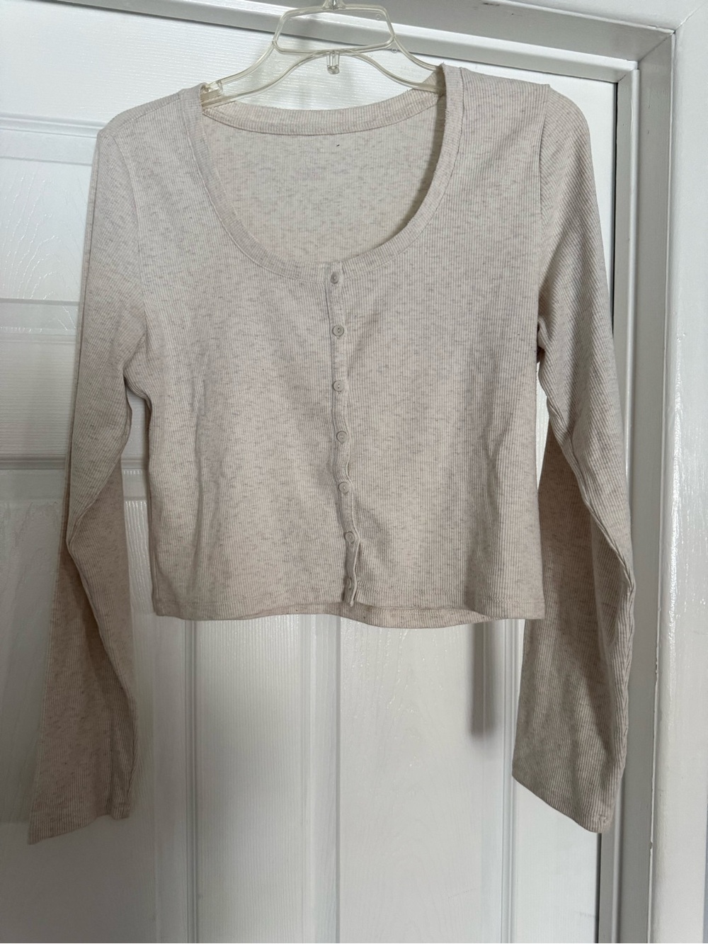 aerie Oatmeal Grey Ribbed Button-Front Long Sleeve Crop Top